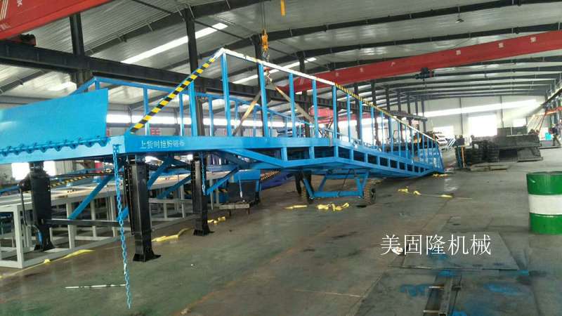 鄂州移动式登车桥厂家
